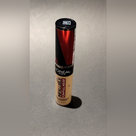 L'Oréal Paris Infallible Full Wear Concealer - Picture 2 of 2